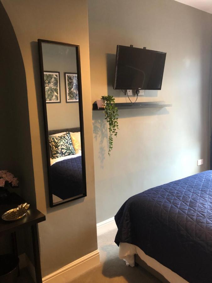 3. Stylish Private Double Room Near Manchester City Centre Exterior photo