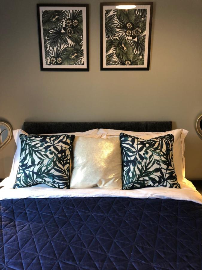 3. Stylish Private Double Room Near Manchester City Centre Exterior photo