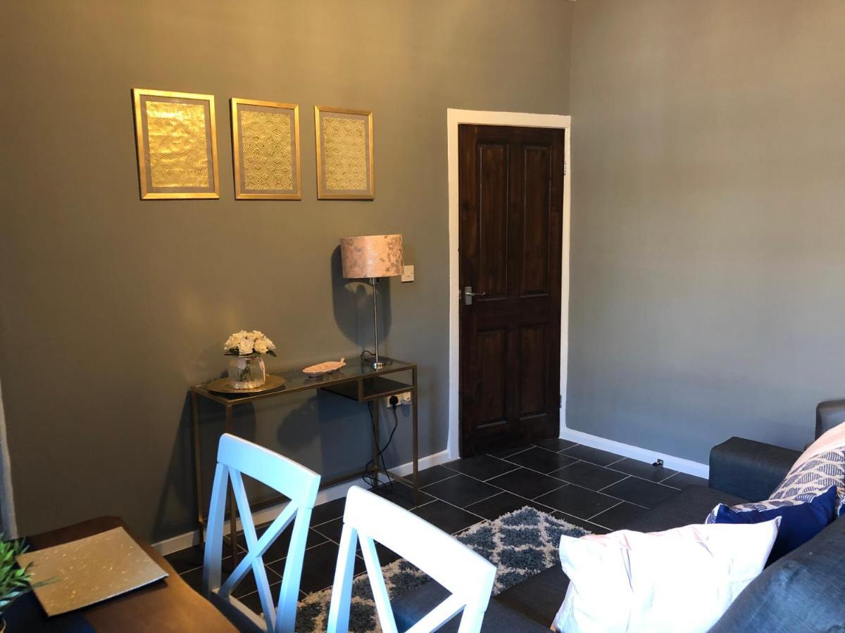 3. Stylish Private Double Room Near Manchester City Centre Exterior photo