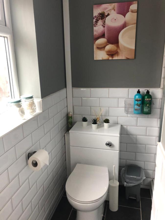 3. Stylish Private Double Room Near Manchester City Centre Exterior photo